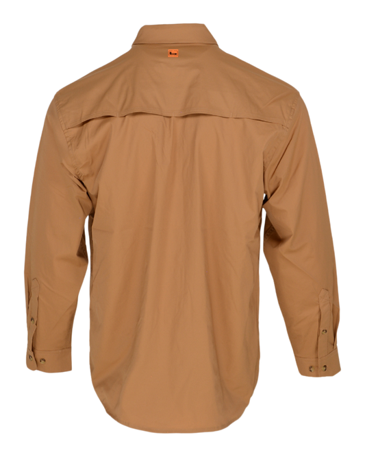 Banded Breezepoint Vented Shirt in Lion, vented back cape, back view