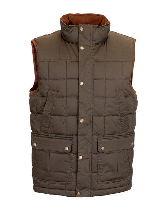 Banded Backland Vest in Deep Pine, quilted insulated vest, front detail